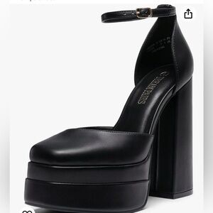 Dream Pairs- black women’s high chunky platform heels with ankle strap. Size 7.5